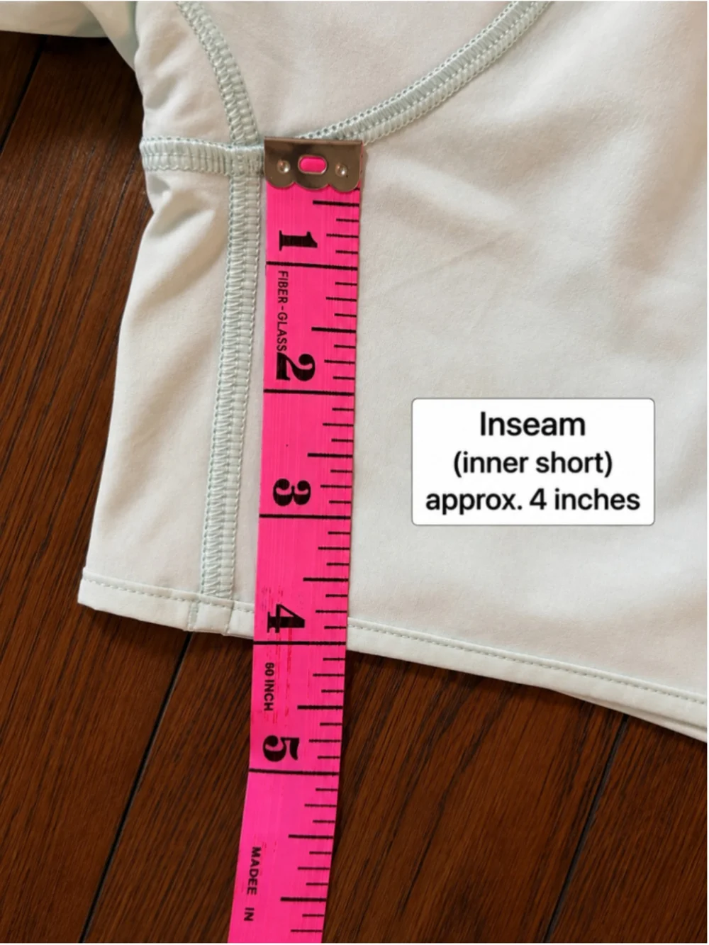 Women's Lululemon Athletic Shorts Size 4 Light Green